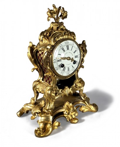 Cartel à poser en bronze doré, époque Louis XV vers 1760