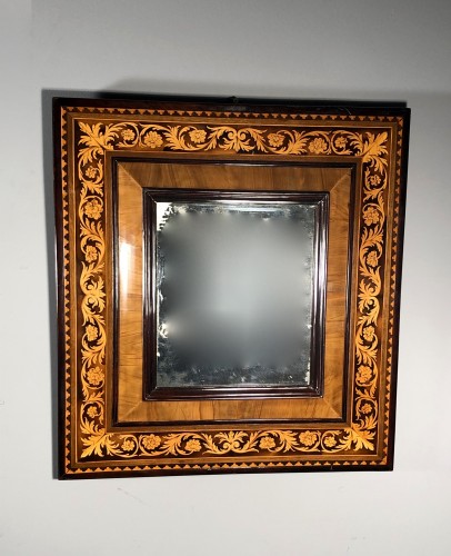 Miroirs, Trumeaux  - Paire de miroirs en marqueterie, Dauphiné époque Louis XIV