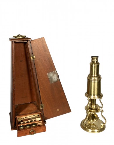 Microscope en bronze doré, Dollond à Londres vers 1770