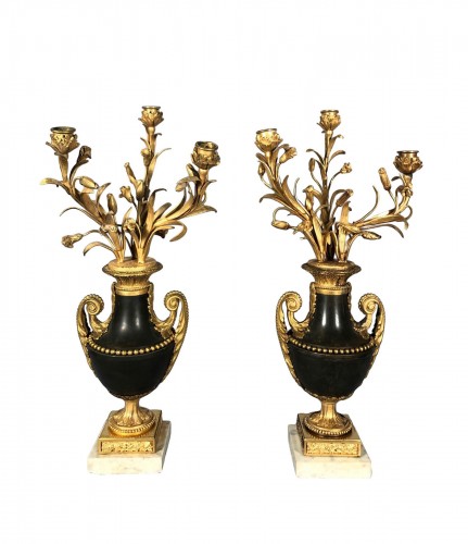 Paire de candélabres aux bouquets de Lys, Paris époque Louis XVI