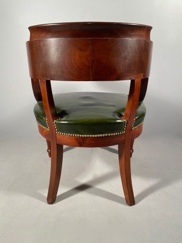 Antiquités - Mahogany office armchair attributed to Jacob, Empire period