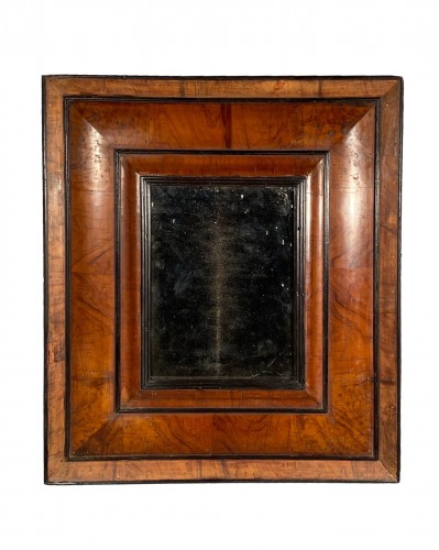 Miroir huguenot en placage d'olivier, Provence époque Louis XIII