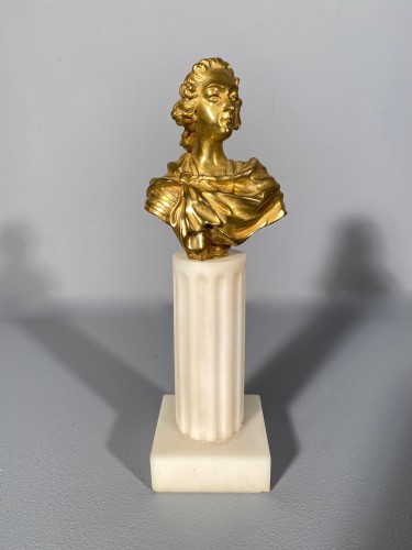 Buste miniature de Louis XV en bronze vers 1745-1750 - Louis XV