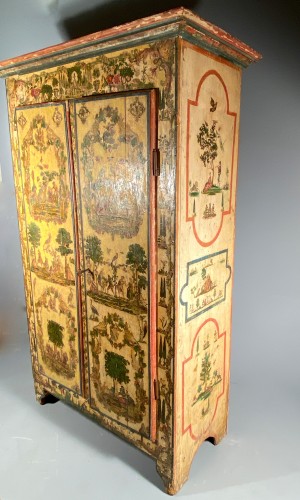 Antiquités - Small wardrobe in &quot;Lacca Povera&quot; the four seasons, Uzès circa 1700