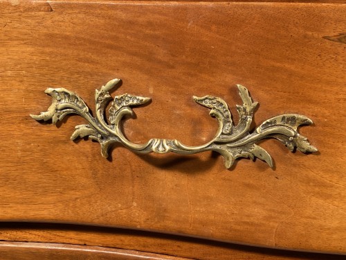 Louis XV - French 18th Walnut commode by Jean François Hache in Grenoble circa 1770