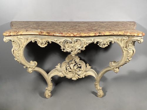 Rocaille console, Jouars-Pontchartrain castle circa 1750 - 