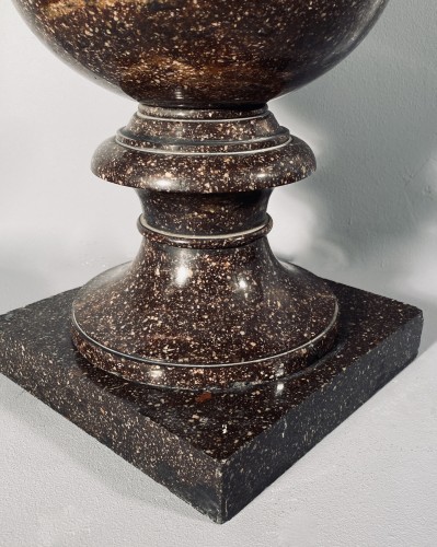 19th century - Porphyry Medici vase from Blyberg, Sweden circa 1805-1810