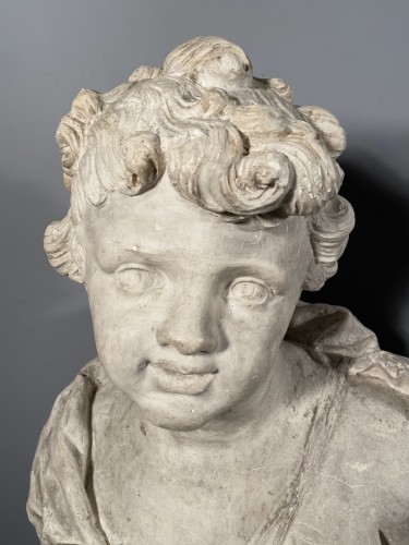 Eros et Antéros - Paire de bustes en plâtre, Italie 18e siècle - Sculpture Style Louis XIV