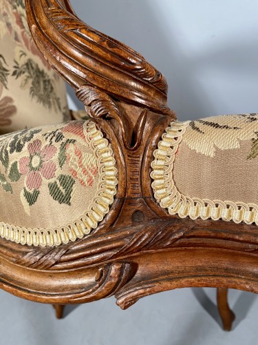 Series of four walnut armchairs by Pierre Nogaret circa 1770 - Seating Style Louis XV