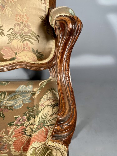 Series of four walnut armchairs by Pierre Nogaret circa 1770 - 