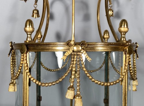 Lantern in pagoda, Paris Louis XVI period - 