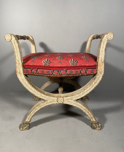 Pair of curule stools in lacquered wood, 19th century - Seating Style Restauration - Charles X