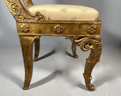Paire de chaises pour la Duchesse de Berry à Rosny, vers 1820 - Sièges Style Restauration - Charles X