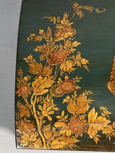 Objects of Vertu  - Toilet box in blue Martin varnish with Japanese decor circa 1730.