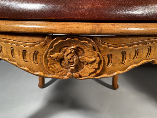 Paire de fauteuils cannés par René Cresson, Paris vers 1740 - Sièges Style Louis XV