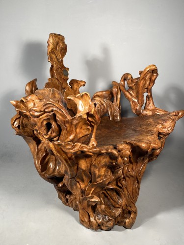 Antiquités - Fauteuil sculpté dans un tronc d’olivier, Provence vers 1815