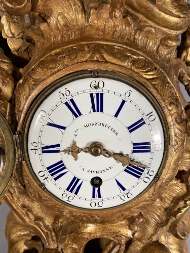 Cartel with carved and gilded wood, Alsace circa 1752. - Louis XV