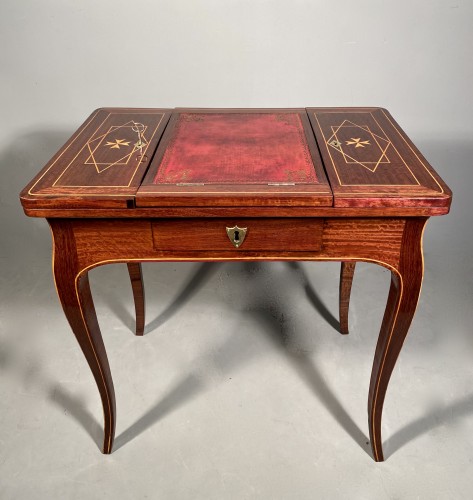 Exotic wood music table, La Rochelle Louis XV period - Louis XV