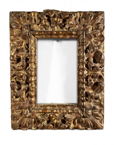 Gilded wood frame, Spain 17th century