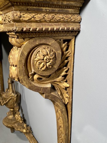 Louis XVI - Console en bois de chêne doré attribuable à G. Jacob vers 1780