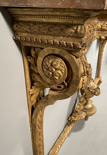 Antiquités - Console en bois de chêne doré attribuable à G. Jacob vers 1780