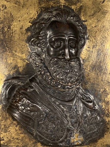 Paire de plaques en fer damasquiné, G.Dupré vers 1600 - Sculpture Style Renaissance