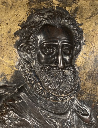 Sculpture Sculpture en Bronze - Paire de plaques en fer damasquiné, G.Dupré vers 1600