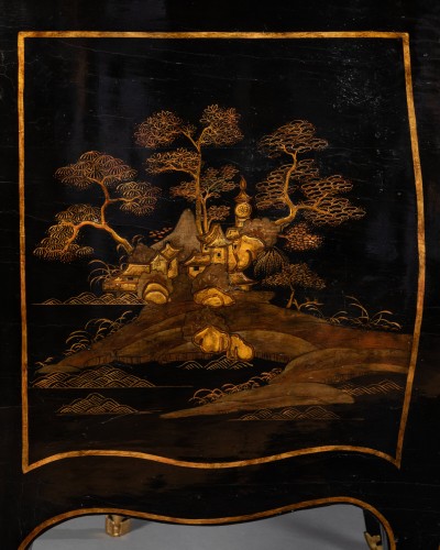 Antiquités - European lacquer commode by Roussel, Paris circa 176