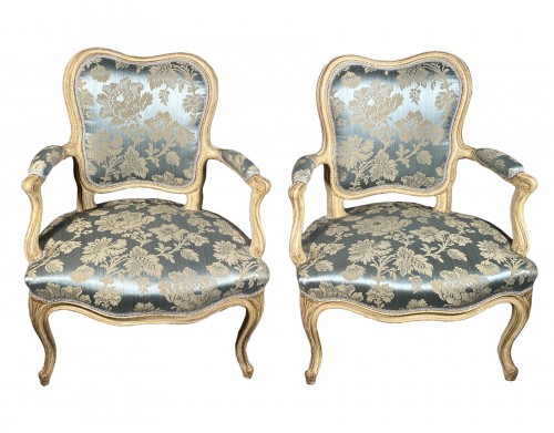 Paire de fauteuils à coiffer pour les Menus plaisirs du roi, N.Blanchard vers 1770
