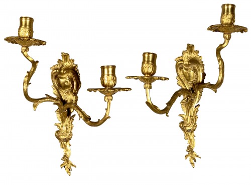 Paire d’appliques aux C couronnés, époque Louis XV vers 1745-1749
