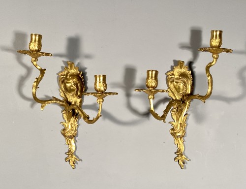 Paire d’appliques aux C couronnés, époque Louis XV vers 1745-1749 - Franck Baptiste Provence