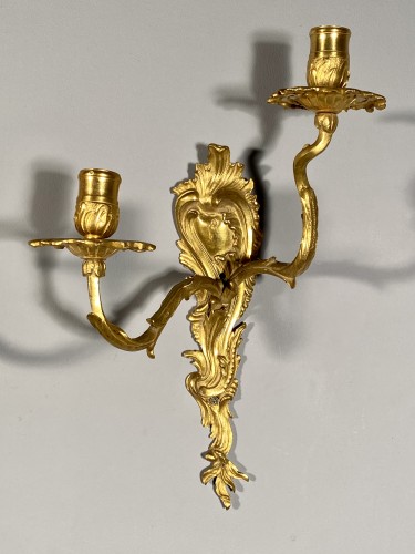 Paire d’appliques aux C couronnés, époque Louis XV vers 1745-1749 - Louis XV