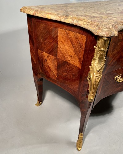 Louis XV - Commode Louis XV par Delaitre et Migeon vers 1740