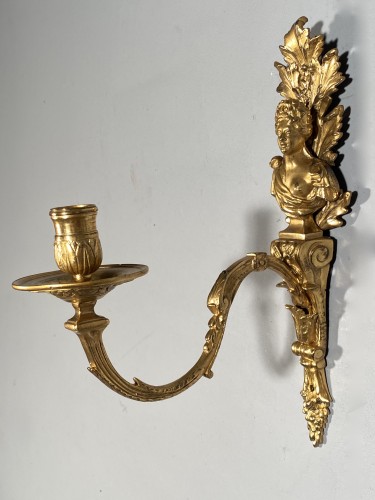 Antiquités - Paire d’appliques aux bustes d’empereurs, Paris époque Louis XIV