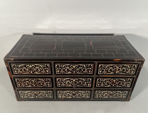 Cabinet en ébène et ivoire, Milan vers 1630 - Franck Baptiste Provence