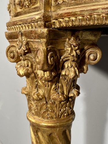 Furniture  - Half-moon console in gilded oak, Paris circa 1785