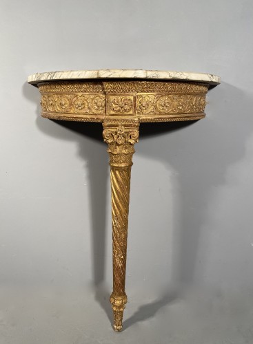 Console demi-lune en bois de chêne doré, Paris vers 1785 - Louis XVI