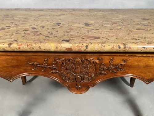 Furniture  - Center table in walnut, Provence, Louis XV period