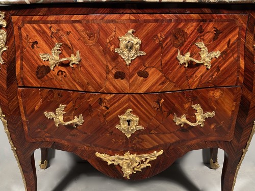 Commode en marqueterie, estampillée Migeon, Paris vers 1750 - Franck Baptiste Provence