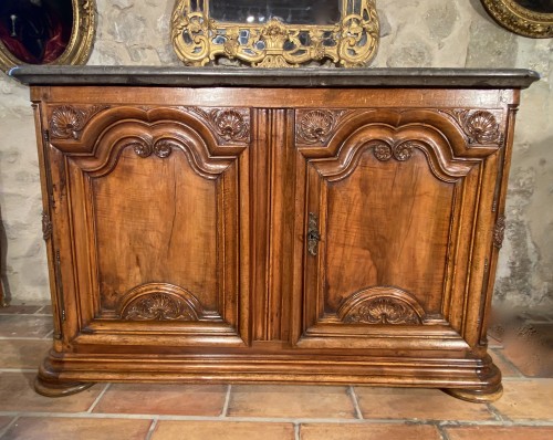 Furniture  - Hunting buffet in walnut, Lyon Regency period