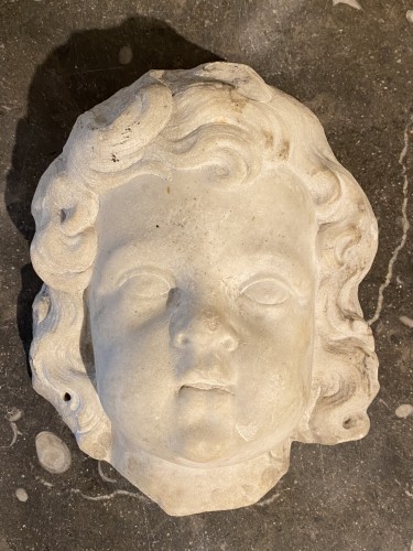 Antiquités - Tête d'enfant en marbre, France 17e siècle