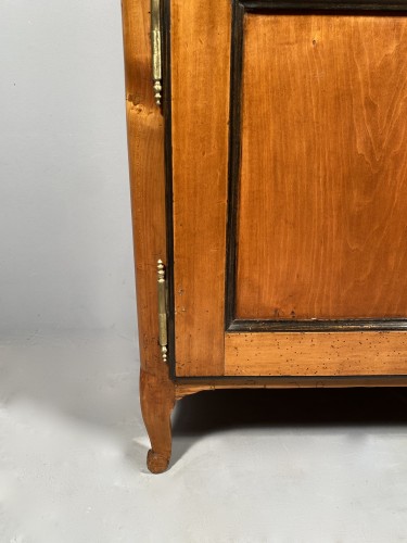 Louis XV - Secrétaire in walnut wood, Jean François Hache in Grenoble around 1775