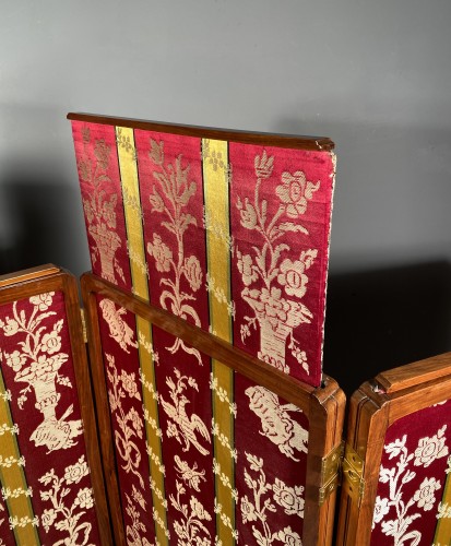XVIIIe siècle - Paravent de cheminée en bois de rose, Paris vers 1775