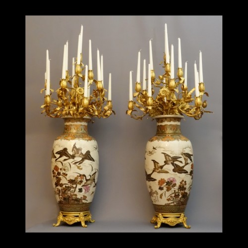 Antiquités - Paire de candélabres montés sur vases XIXe