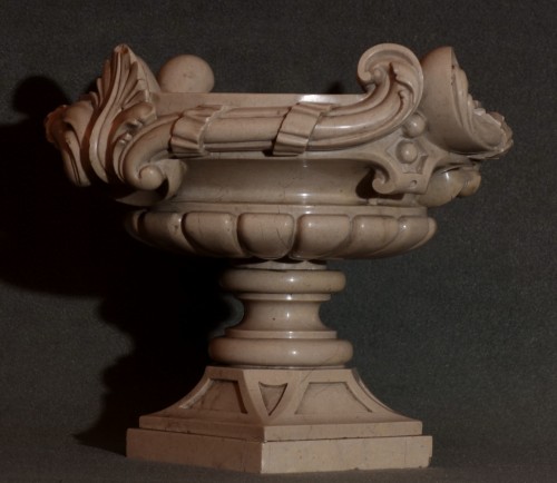 Decorative Objects  - Pair Of Botticino Marble Basins From The Grand Tour XIXth