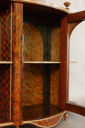 19th century - Small Display cabinet With Marquetry - Maison Alphonse Giroux 19th century