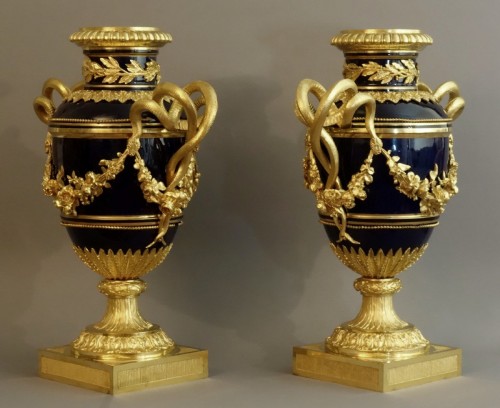 Paire d'Importants Vases XIXe - Objet de décoration Style Restauration - Charles X