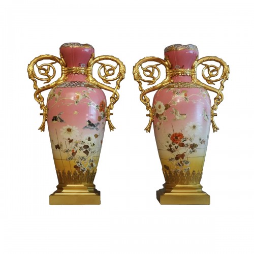 Paire de grands vases montés XIXe