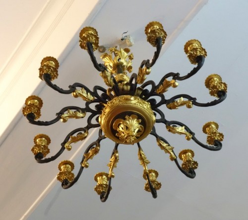 Lighting  - Chandelier With 12 Lights Restoration Period