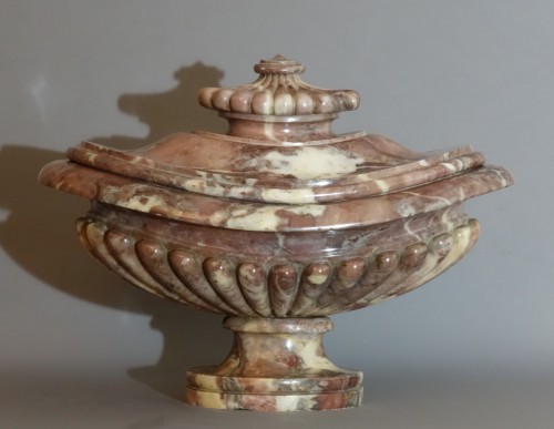 Paire de vases navettes fin 18e - Objet de décoration Style Louis XVI